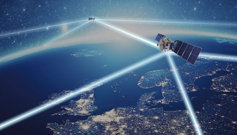 Satelliti SpaceX: Prima Trasmissione Laser per il Militare USA con Terminali Tesat!