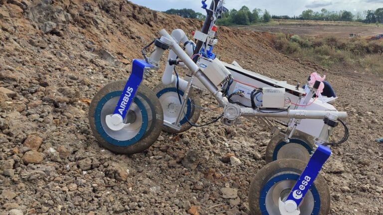 Il rover 'fetch' di Marte in Europa conquista il test di raccolta campioni! (video)