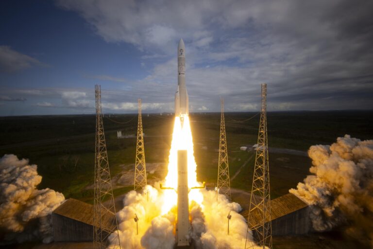 Correzione software in arrivo per risolvere il problema del secondo stadio di Ariane 6!