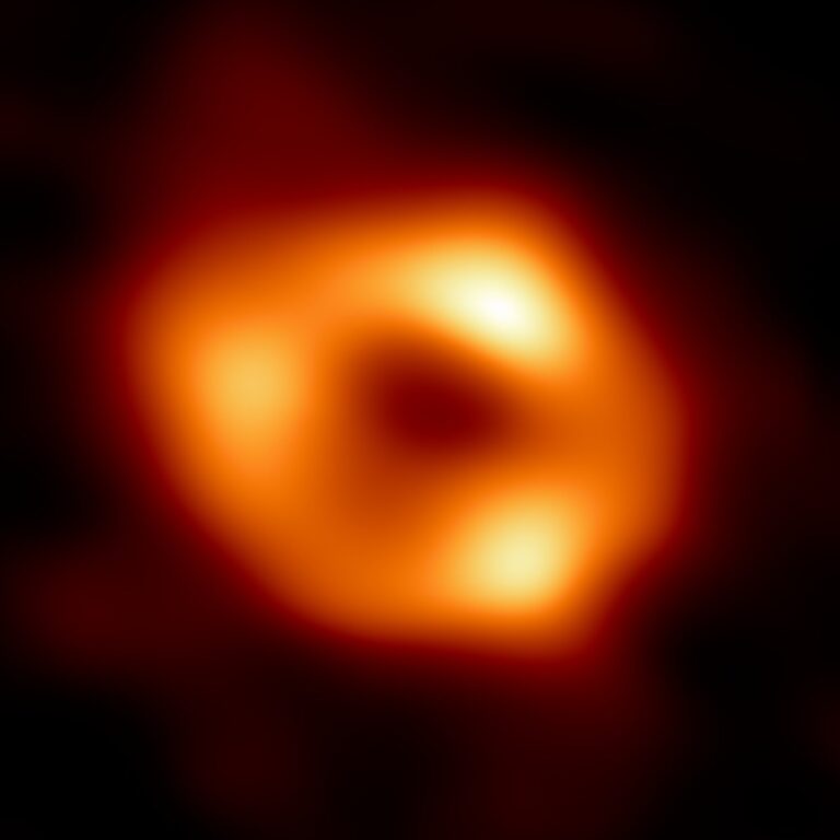 Un Buco Nero Supermassivo nella Via Lattea Formatosi 9 Miliardi di Anni Fa!