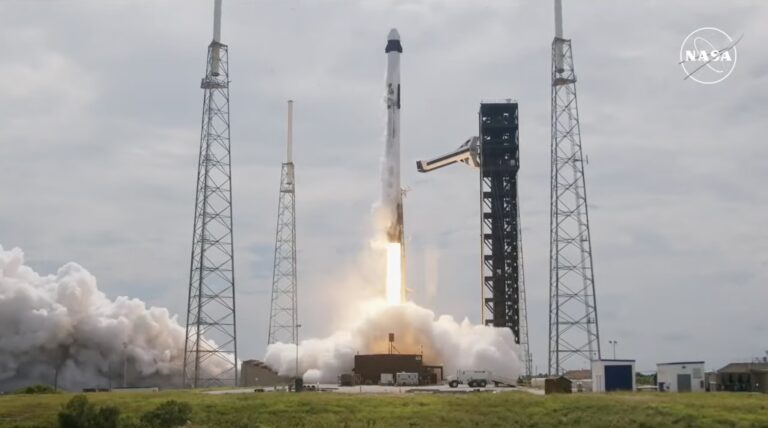 Falcon 9 porta nuova crew sulla ISS: primo lancio con equipaggio da SLC-40!