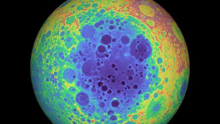 Scienziati Svelano l'Età del Cratere Lunare più Antico e Grande!