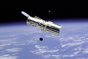 Telescope Spaziale Hubble: Osservando l’Universo dalla Terra dal 1990